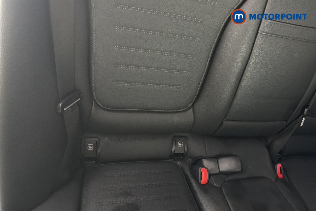 Mercedes-Benz C Class Amg Line Automatic Petrol Saloon - Stock Number (1689565) - 27th supplementary image