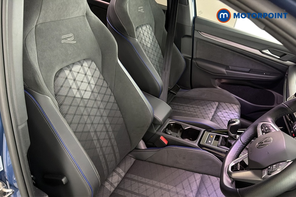 Volkswagen Golf Black Edition Manual Petrol Hatchback - Stock Number (1689612) - 22nd supplementary image