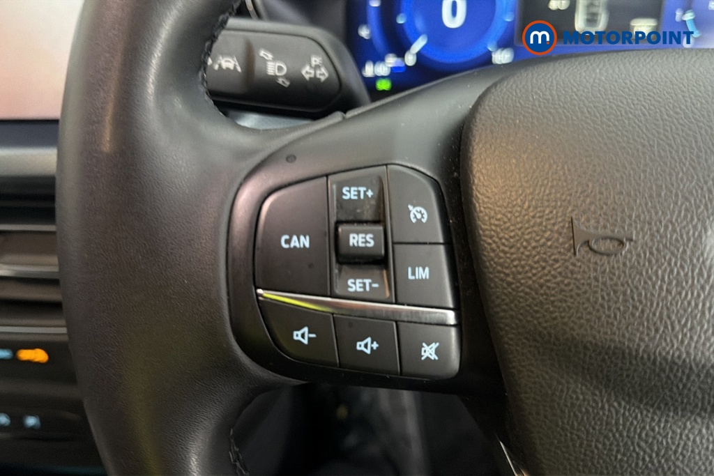 Ford Focus Active X Automatic Petrol Estate - Stock Number (1689691) - 4th supplementary image