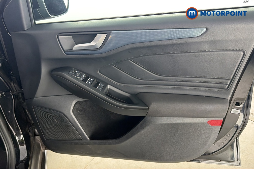 Ford Focus Active X Automatic Petrol Estate - Stock Number (1689691) - 18th supplementary image