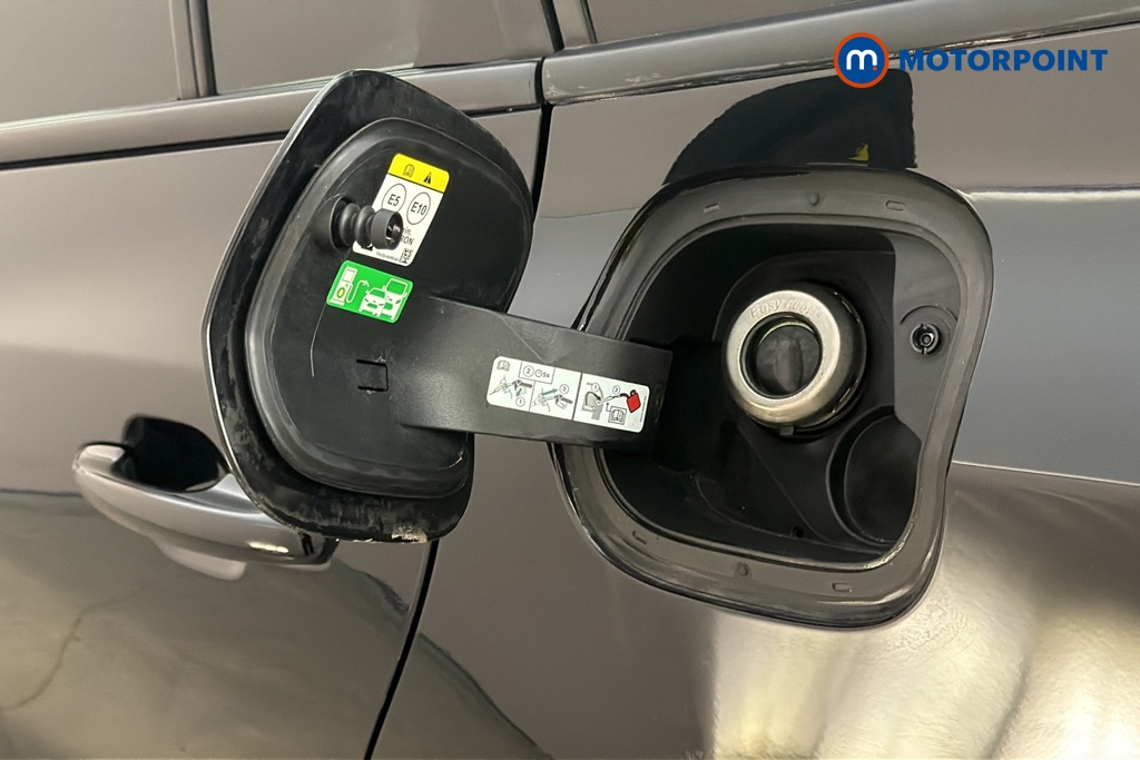 Ford Focus Active X Automatic Petrol Estate - Stock Number (1689691) - 41st supplementary image