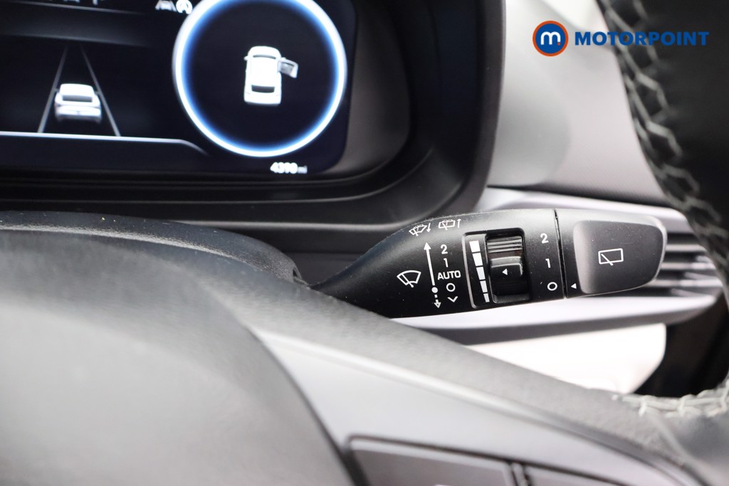 Hyundai I20 Tech Line Automatic Petrol Hatchback - Stock Number (1689829) - 6th supplementary image