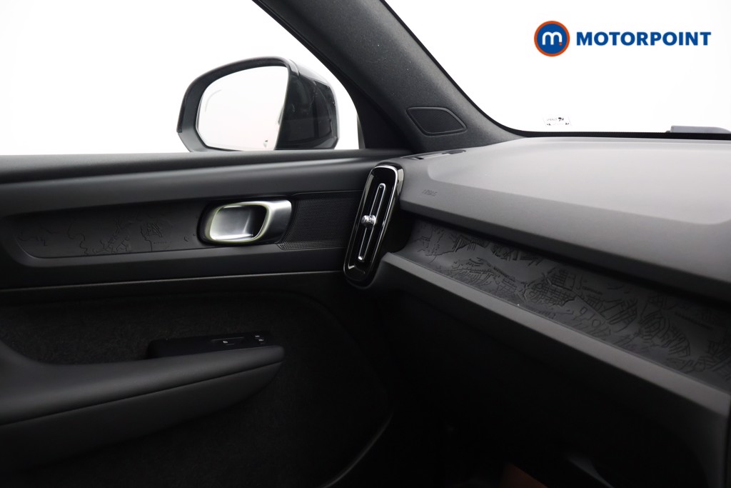 Volvo Xc40 Plus Automatic Electric SUV - Stock Number (1690051) - 9th supplementary image