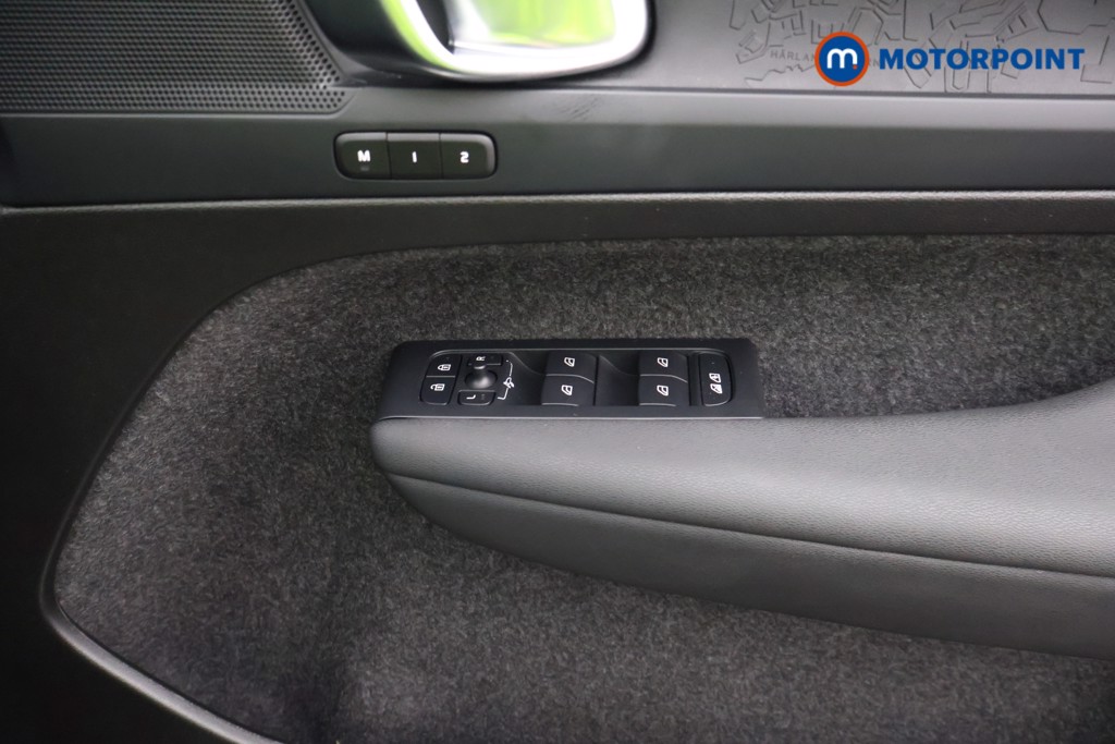 Volvo Xc40 Plus Automatic Electric SUV - Stock Number (1690051) - 10th supplementary image