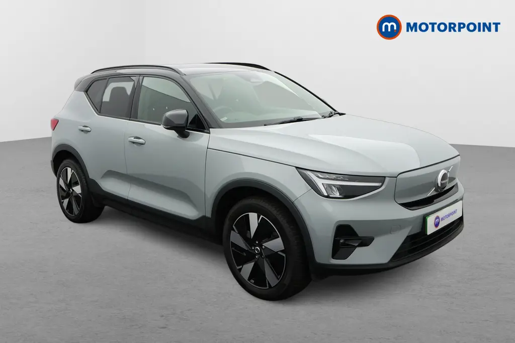 2024 Volvo XC40