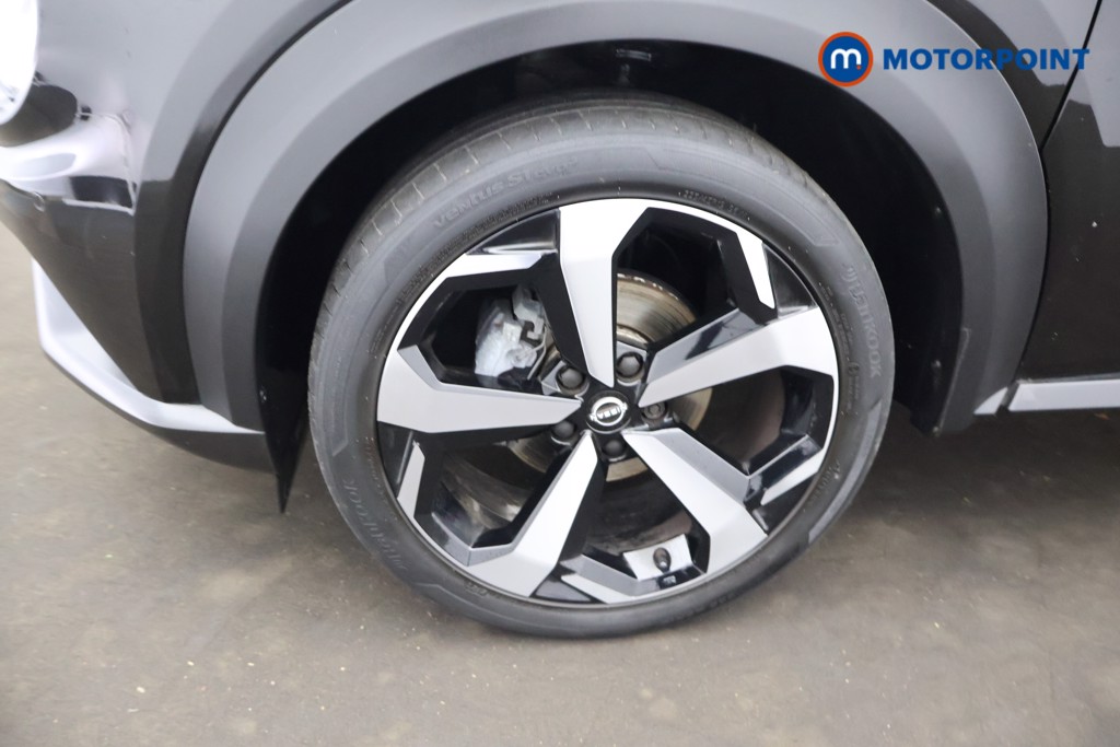 Nissan Juke Tekna Manual Petrol SUV - Stock Number (1690367) - 33rd supplementary image