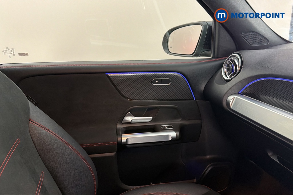 Mercedes-Benz GLB Amg Line Automatic Petrol SUV - Stock Number (1690373) - 10th supplementary image