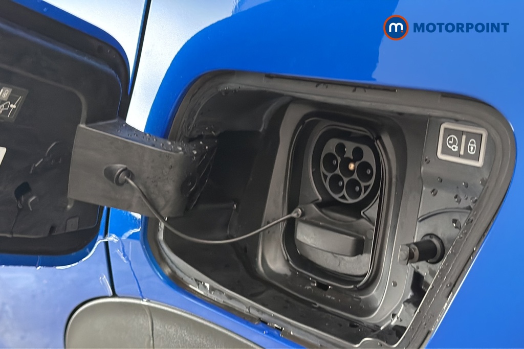 Peugeot 2008 Active Automatic Electric SUV - Stock Number (1690406) - 41st supplementary image
