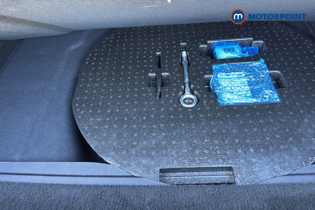DS Ds 9 Performance Line -Plus Automatic Petrol Saloon - Stock Number (1690692) - 33rd supplementary image