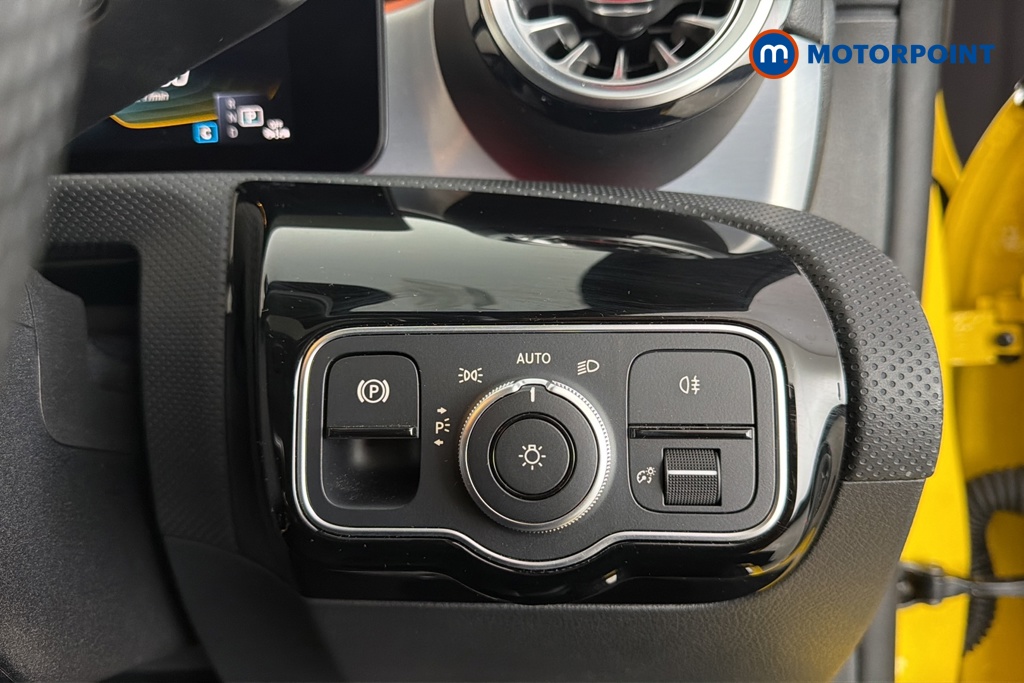 Mercedes-Benz CLA AMG Automatic Petrol Coupe - Stock Number (1690774) - 11th supplementary image