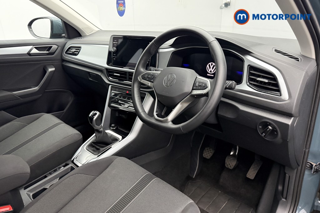 Volkswagen T-Roc Life Manual Petrol SUV - Stock Number (1690997) - 7th supplementary image