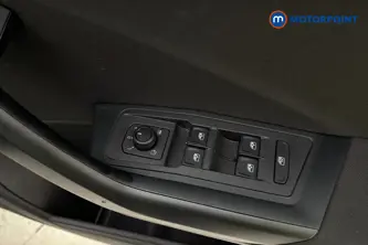 Volkswagen T-Roc Life Manual Petrol SUV - Stock Number (1691005) - 19th supplementary image