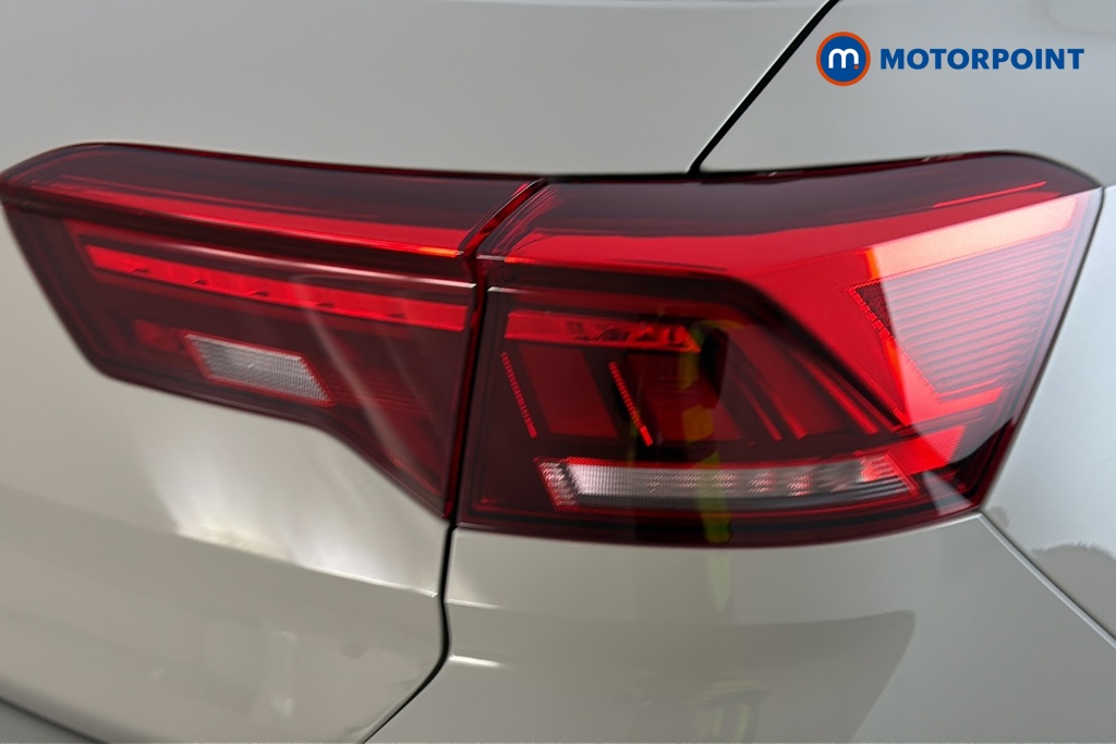 Volkswagen T-Roc Life Manual Petrol SUV - Stock Number (1691005) - 36th supplementary image