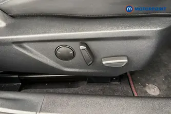 Ford Focus St-Line X Automatic Petrol Estate - Stock Number (1691167) - 23rd supplementary image