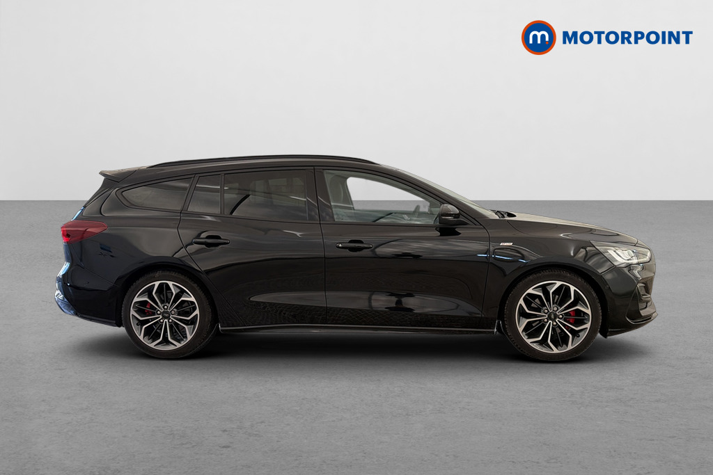Ford Focus St-Line X Automatic Petrol Estate - Stock Number (1691167) - Passenger side