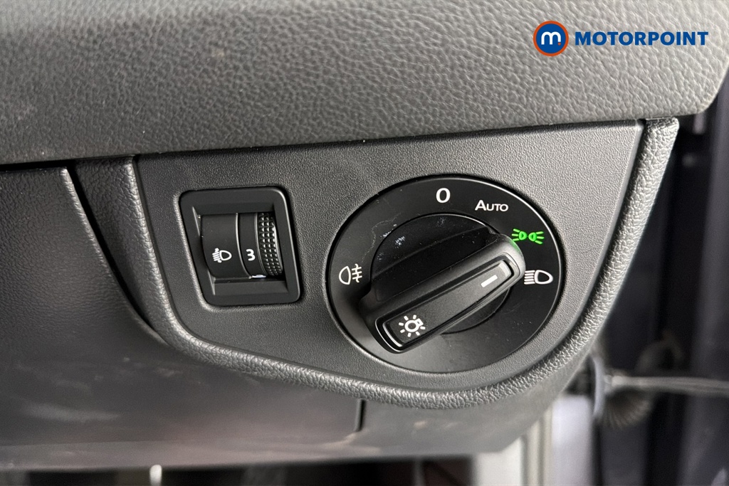 Volkswagen Polo Life Manual Petrol Hatchback - Stock Number (1691459) - 11th supplementary image