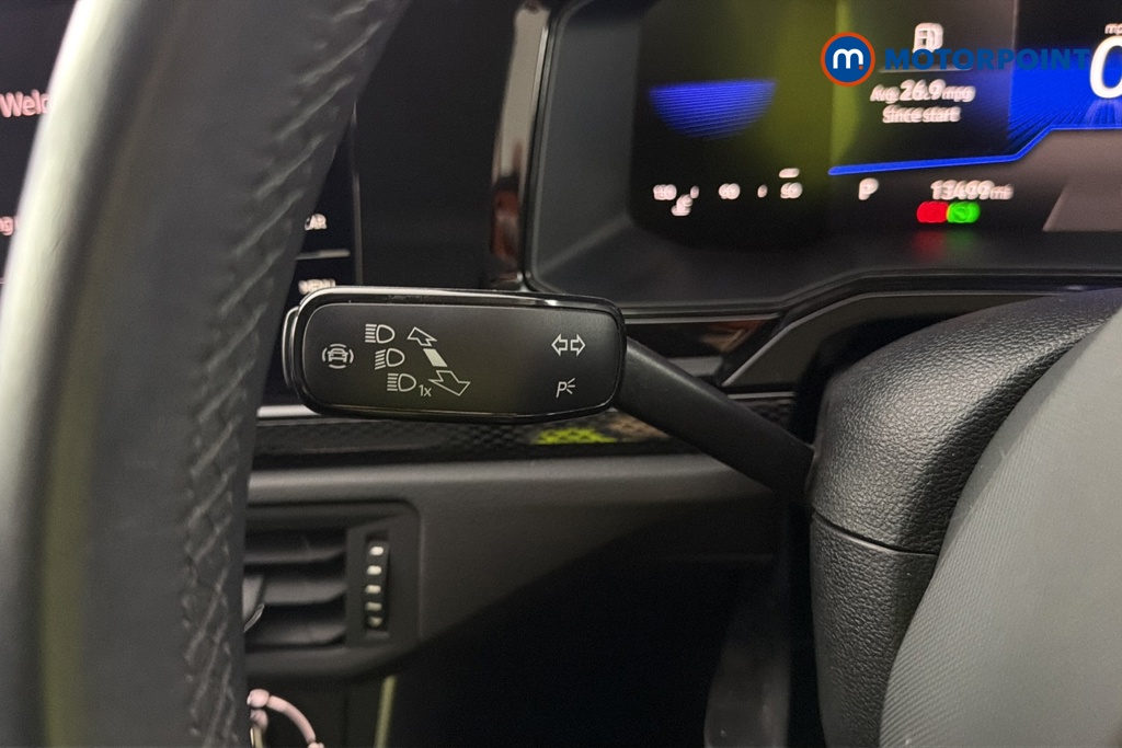 Volkswagen Polo Life Automatic Petrol Hatchback - Stock Number (1691475) - 5th supplementary image