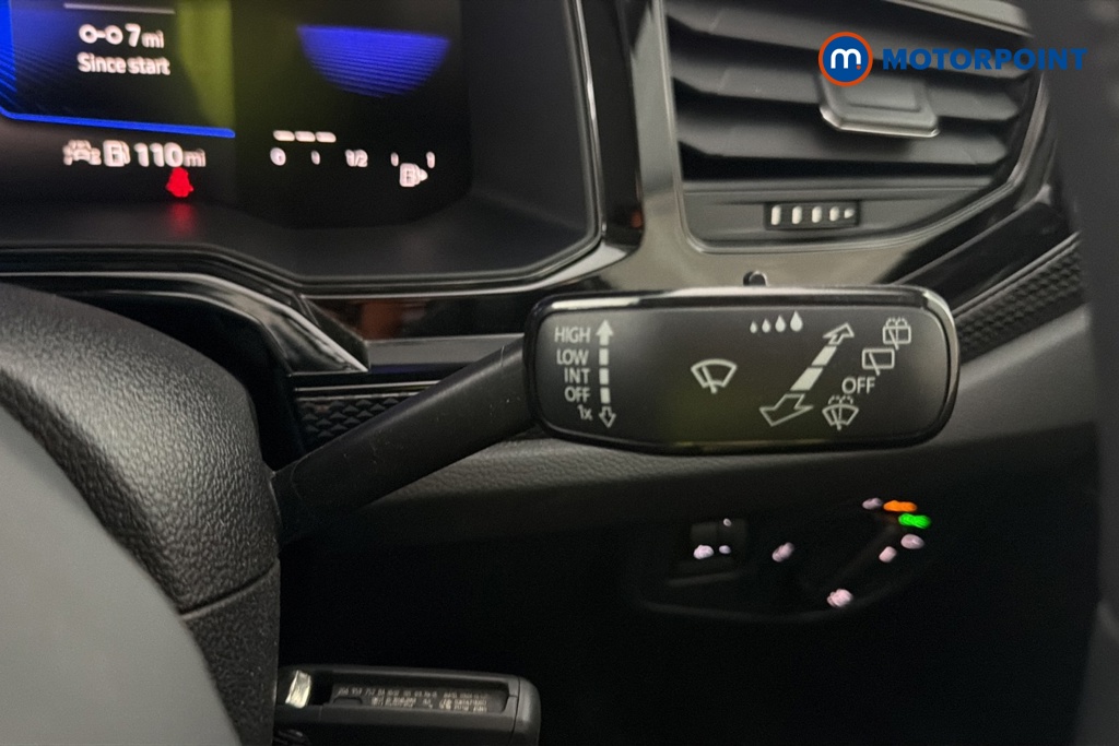 Volkswagen Polo Life Automatic Petrol Hatchback - Stock Number (1691475) - 6th supplementary image