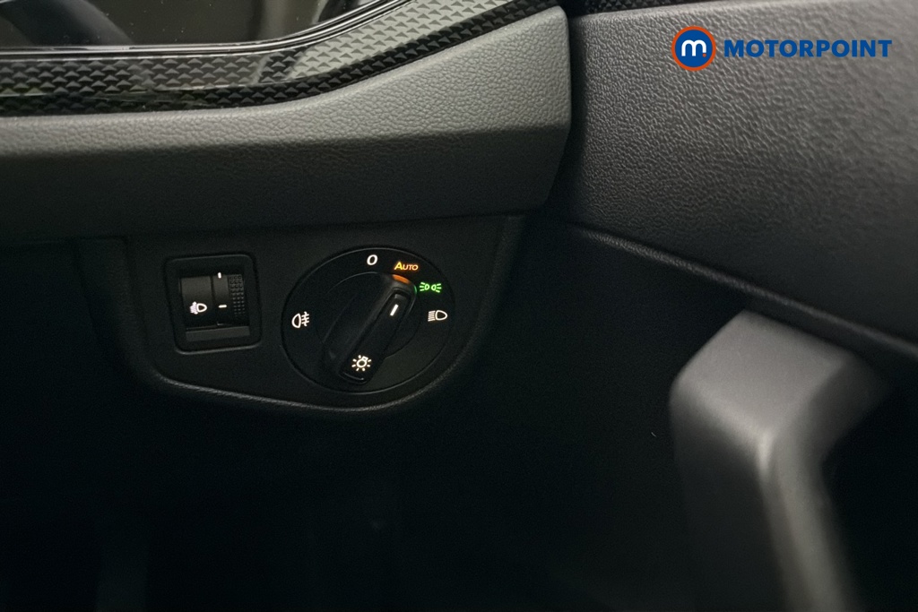 Volkswagen Polo Life Automatic Petrol Hatchback - Stock Number (1691475) - 11th supplementary image