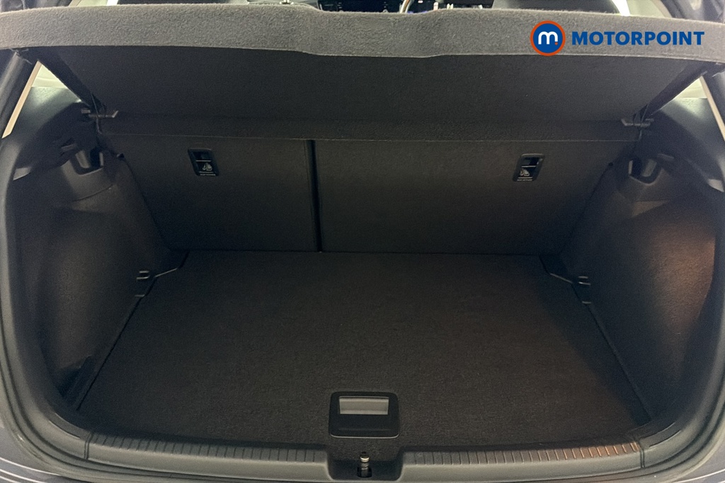 Volkswagen Polo Life Automatic Petrol Hatchback - Stock Number (1691475) - 30th supplementary image
