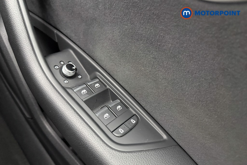 Audi A4 S Line Automatic Petrol Saloon - Stock Number (1691602) - 17th supplementary image