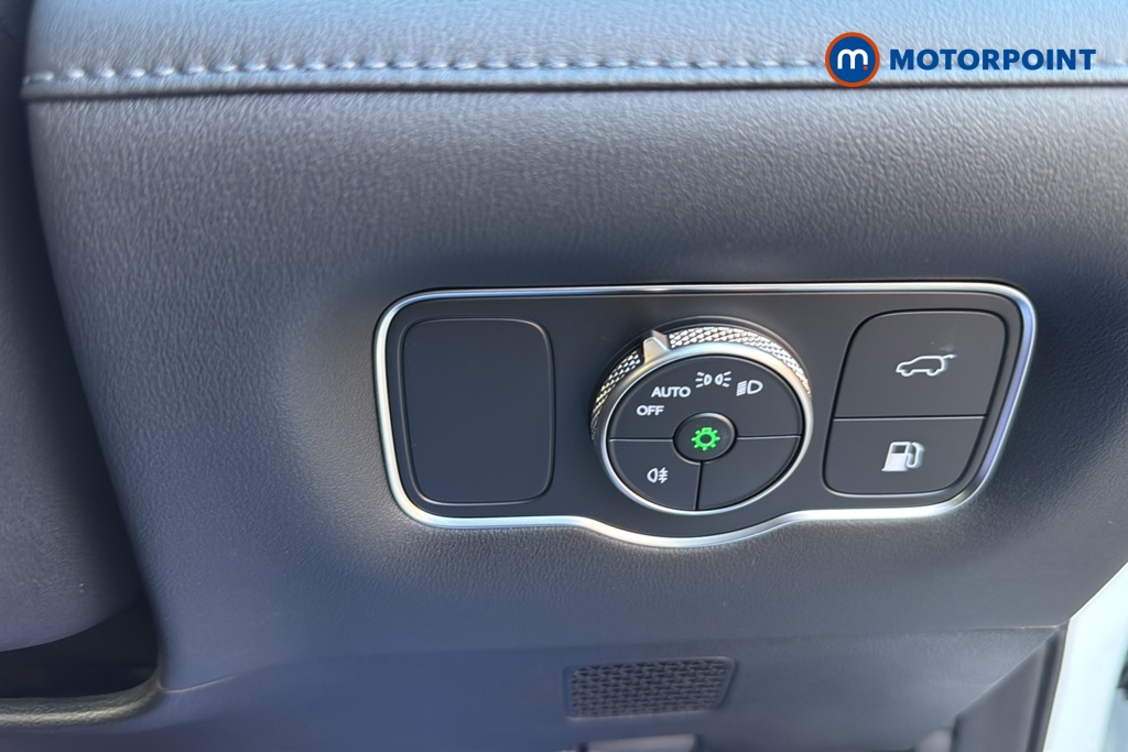 Chery Tiggo 8 Summit Automatic Petrol Plug-In Hybrid SUV - Stock Number (1691710) - 11th supplementary image