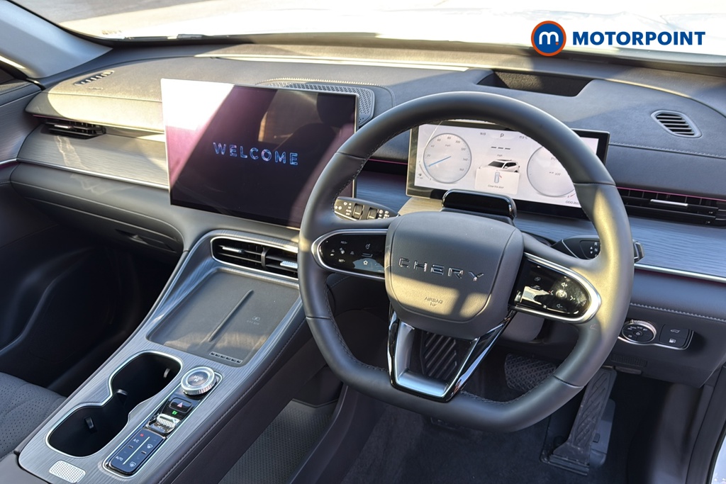 Chery Tiggo 8 Summit Automatic Petrol Plug-In Hybrid SUV - Stock Number (1691710) - 1st supplementary image