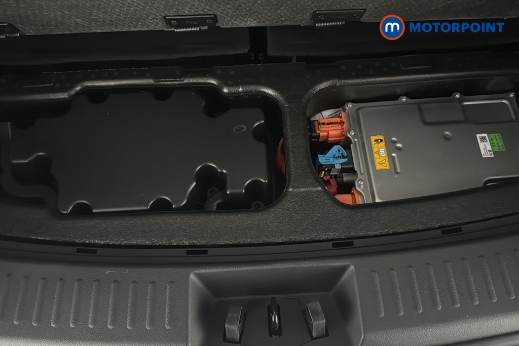 Chery Tiggo 8 Summit Automatic Petrol Plug-In Hybrid SUV - Stock Number (1691827) - 33rd supplementary image