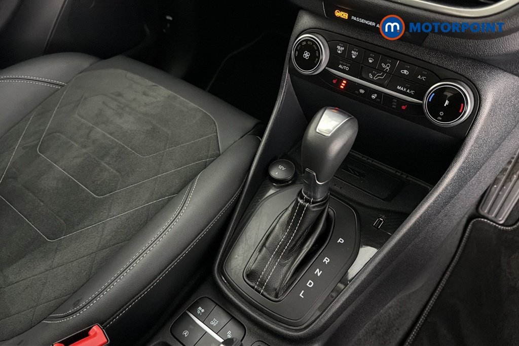 Ford Fiesta Titanium Vignale Automatic Petrol Hatchback - Stock Number (1691881) - 15th supplementary image
