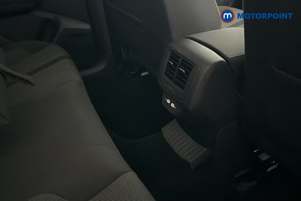 Volkswagen T-Roc Match Automatic Petrol SUV - Stock Number (1691887) - 28th supplementary image