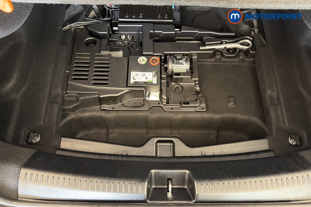 Mercedes-Benz CLA Amg Line Automatic Petrol Coupe - Stock Number (1691932) - 33rd supplementary image