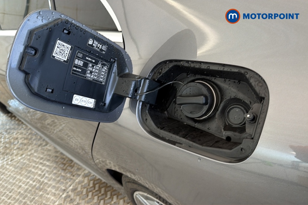 Mercedes-Benz CLA Amg Line Automatic Petrol Coupe - Stock Number (1691932) - 41st supplementary image