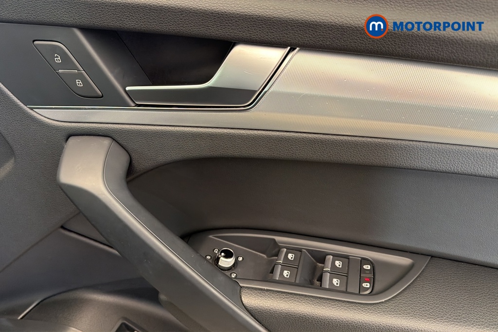 Audi Q5 Sport Automatic Petrol SUV - Stock Number (1692013) - 19th supplementary image