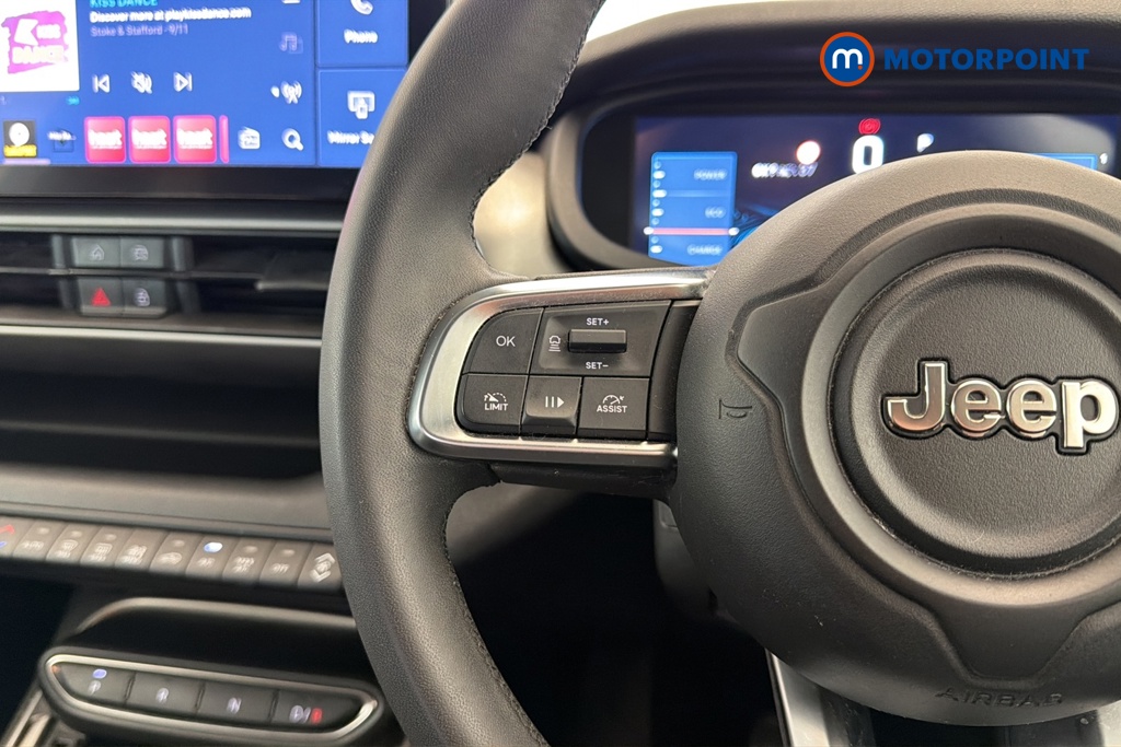 Jeep Avenger Summit Automatic Electric SUV - Stock Number (1692692) - 4th supplementary image