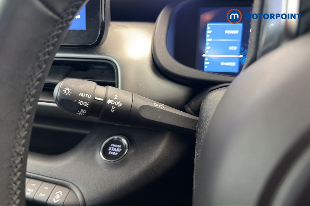 Jeep Avenger Summit Automatic Electric SUV - Stock Number (1692692) - 5th supplementary image