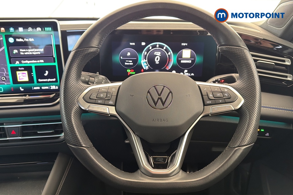 Volkswagen Tiguan R-Line Automatic Petrol SUV - Stock Number (1692701) - 2nd supplementary image