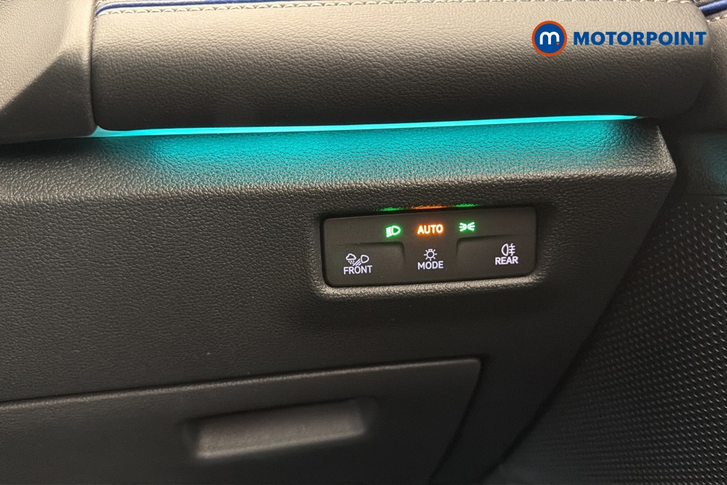 Volkswagen Tiguan R-Line Automatic Petrol SUV - Stock Number (1692701) - 11th supplementary image