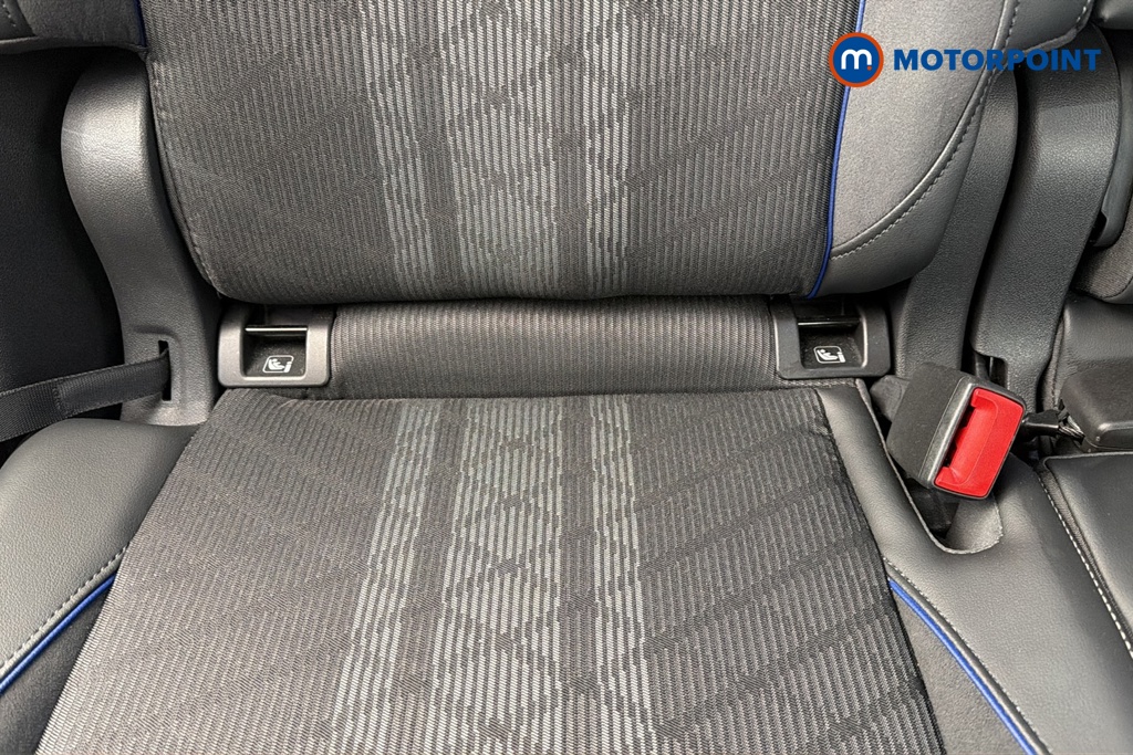Volkswagen Tiguan R-Line Automatic Petrol SUV - Stock Number (1692701) - 27th supplementary image