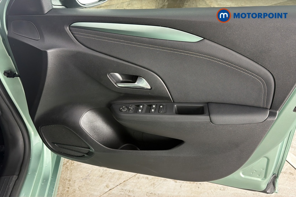 Vauxhall Corsa YES Manual Petrol Hatchback - Stock Number (1639744) - 18th supplementary image