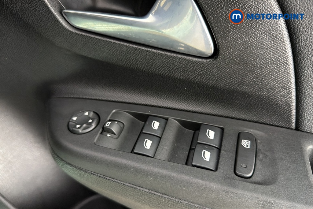 Vauxhall Corsa YES Manual Petrol Hatchback - Stock Number (1639755) - 19th supplementary image