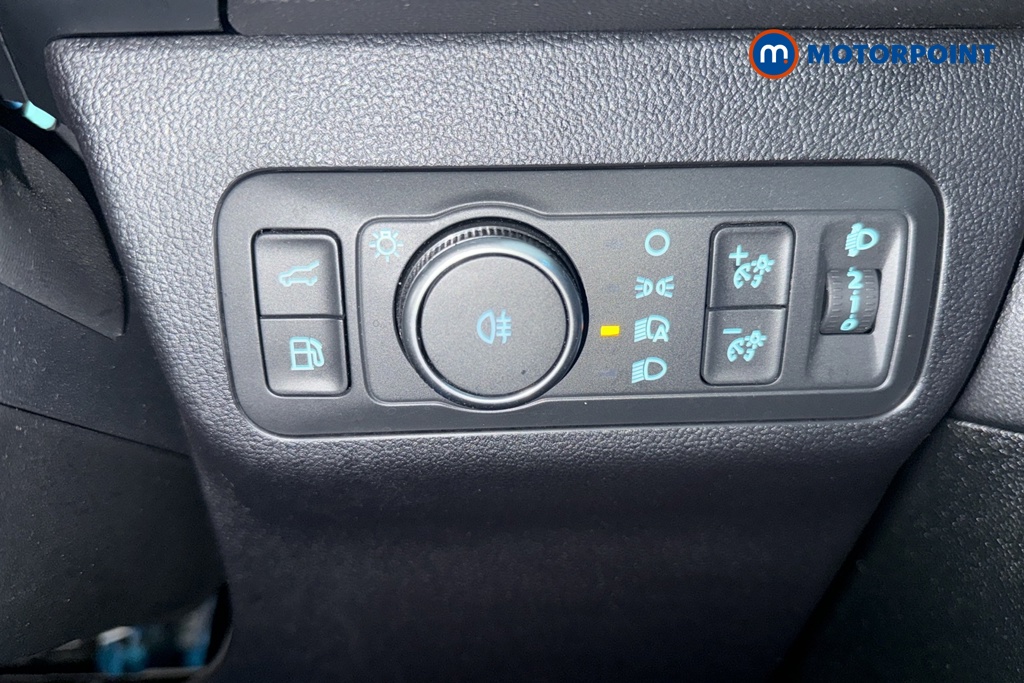 Ford Kuga St-Line Automatic Petrol Plug-In Hybrid SUV - Stock Number (1677641) - 11th supplementary image