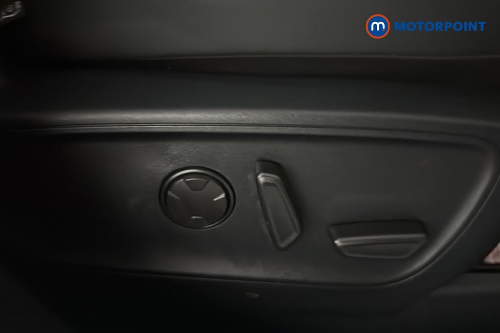 Ford Kuga St-Line Automatic Petrol Plug-In Hybrid SUV - Stock Number (1677641) - 23rd supplementary image