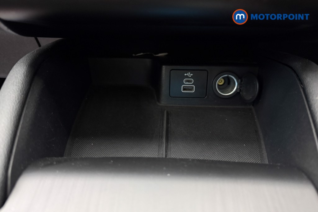 Ford Kuga St-Line X Edition Automatic Petrol Plug-In Hybrid SUV - Stock Number (1680319) - 15th supplementary image