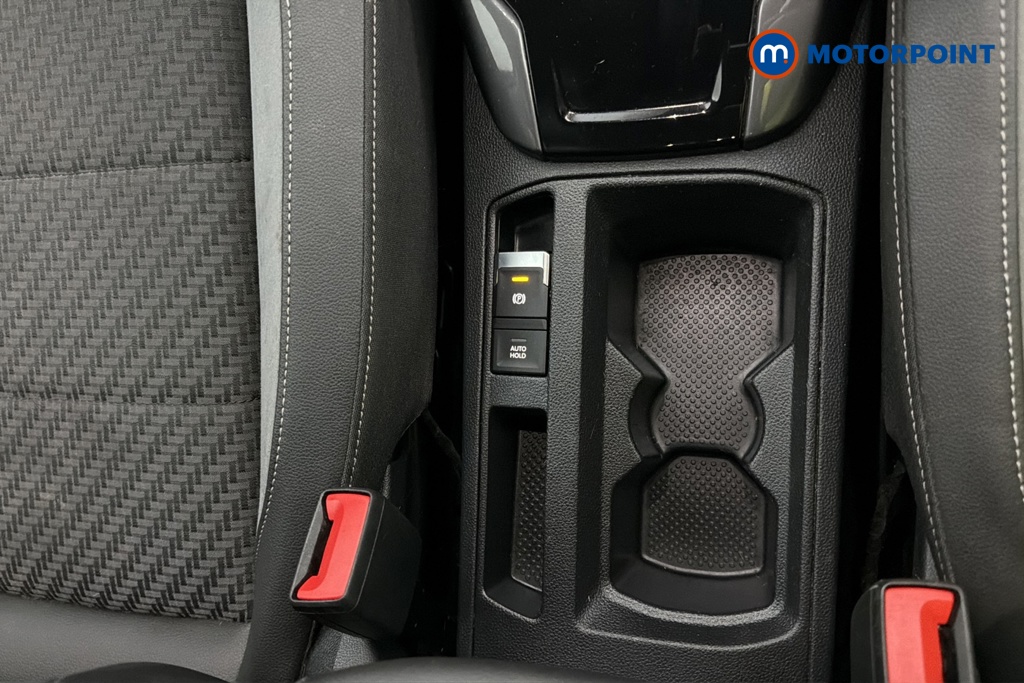 Volkswagen T-Roc R-Line Manual Petrol SUV - Stock Number (1680722) - 16th supplementary image