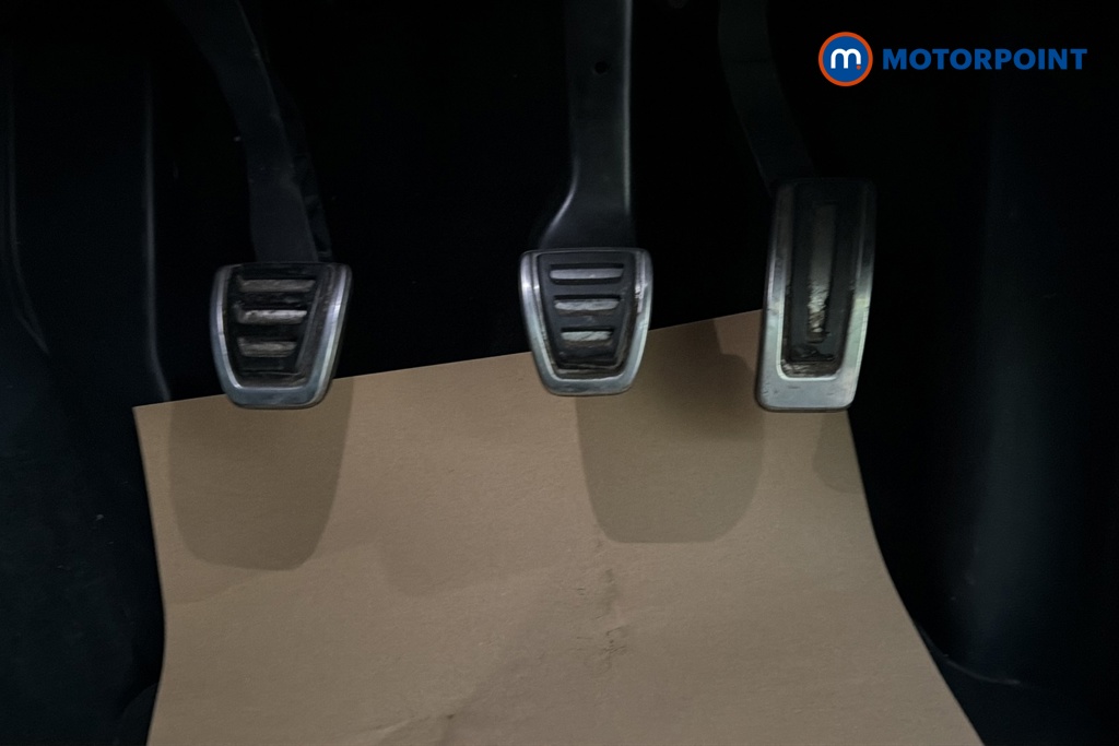 Volkswagen T-Roc R-Line Manual Petrol SUV - Stock Number (1680722) - 24th supplementary image