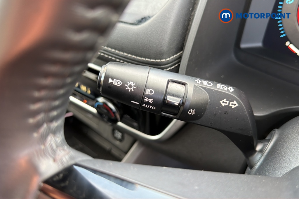 Nissan X-Trail N-Connecta Automatic Petrol-Electric Hybrid SUV - Stock Number (1680946) - 5th supplementary image