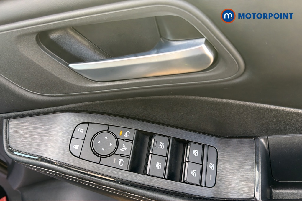 Nissan X-Trail N-Connecta Automatic Petrol-Electric Hybrid SUV - Stock Number (1680946) - 19th supplementary image
