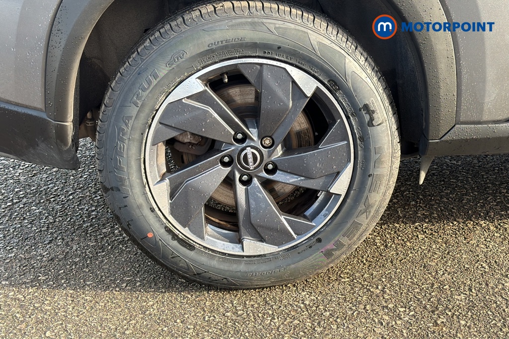 Nissan X-Trail N-Connecta Automatic Petrol-Electric Hybrid SUV - Stock Number (1680946) - 46th supplementary image