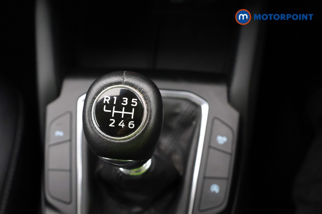 Ford Kuga Titanium Edition Manual Petrol SUV - Stock Number (1681095) - 11th supplementary image