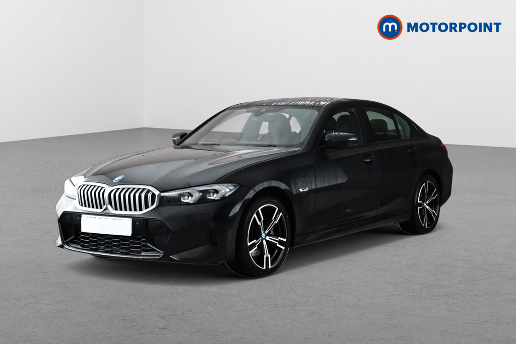 BMW 3 Series M Sport Automatic Petrol Plug-In Hybrid Saloon - Stock Number (1682643) - Passenger side front corner